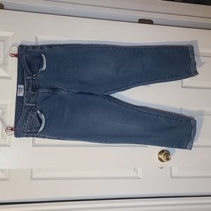 Denizen Mid Rise Boyfriend Jeans